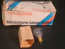 NEW (LOT OF 1) Sylvania GTE 1183 MINIATURE BULB BA15S BASE 33705-0