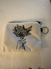 What An Adorable Digital Hand With Floral Bouquet Print Zippered Coin Purse
