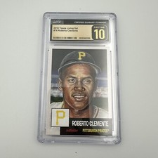 Roberto Clemente 2018 Topps Living Set Card (#76) - CSG Pristine 10