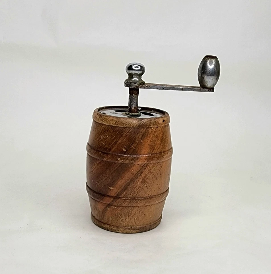 Vintage Wooden Handmade Manual Grinder Paper Salt Spice Mill 4.1" Barrel France - Imagem 2 de 4