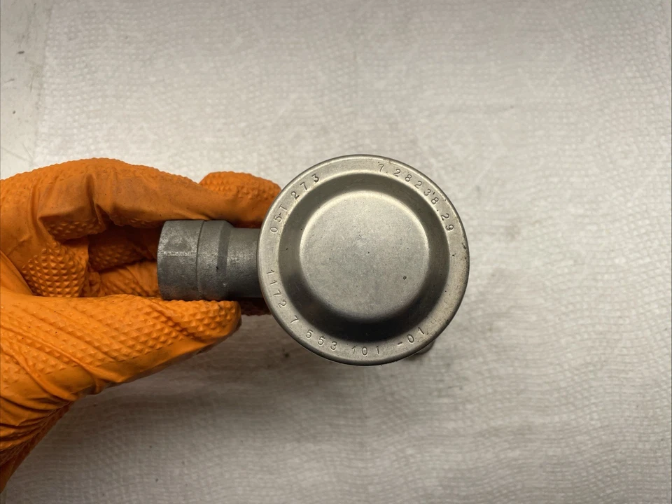 OEM AIR PUMP VALVE FOR 2000 2001 2002 2003-2005 BMW 745i 750i E65 11727553101 - Image 2 of 4