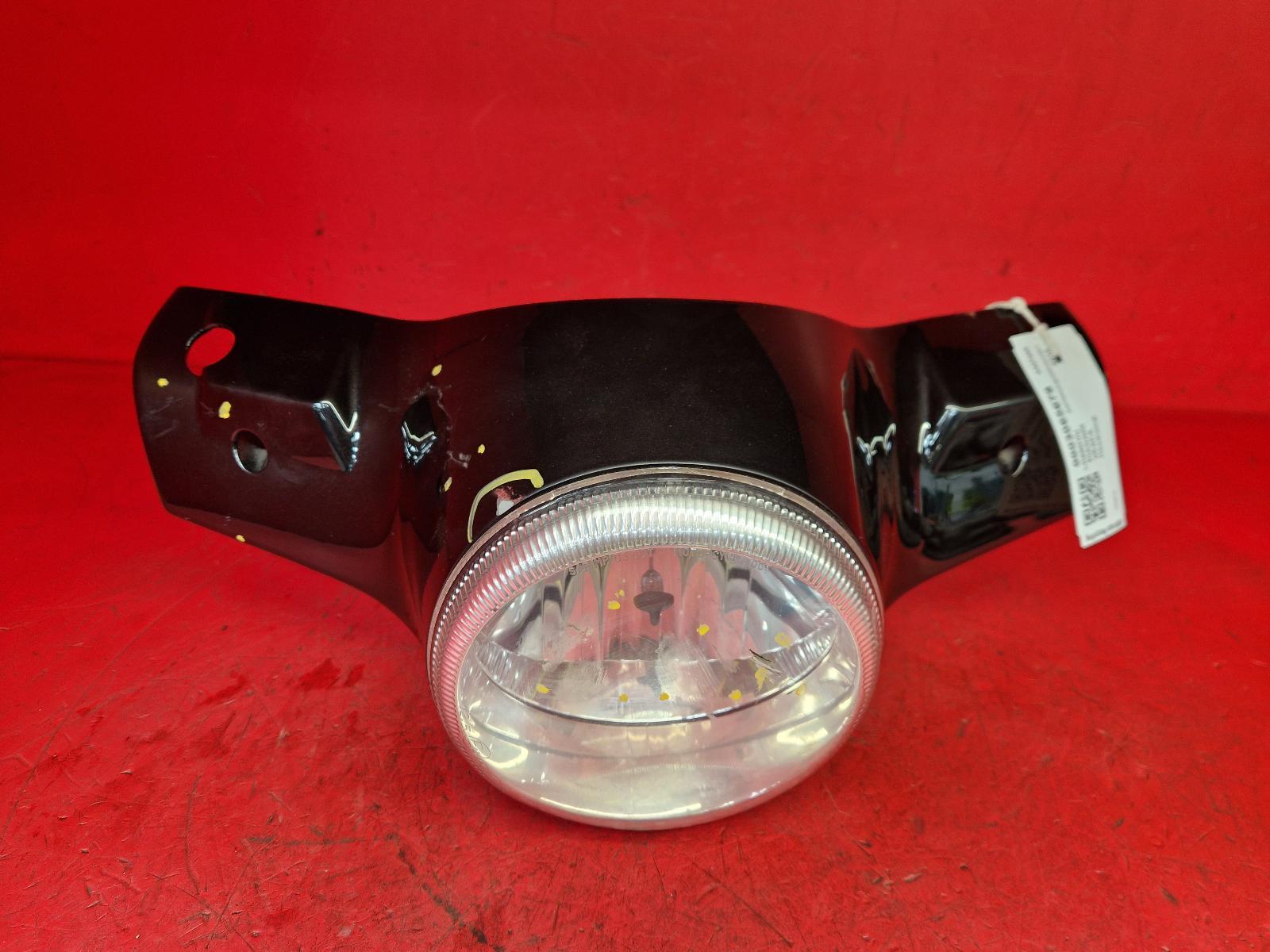 PIAGGIO VESPA HEADLAMP HEADLIGHT 2016