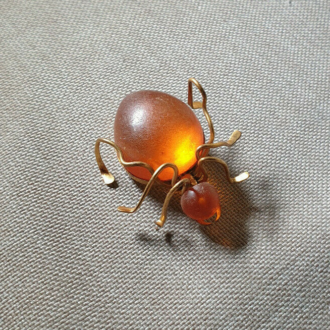 Natural Baltic amber 6 g brooch spider USSR YAK ЯК 2 jewelry gemstone