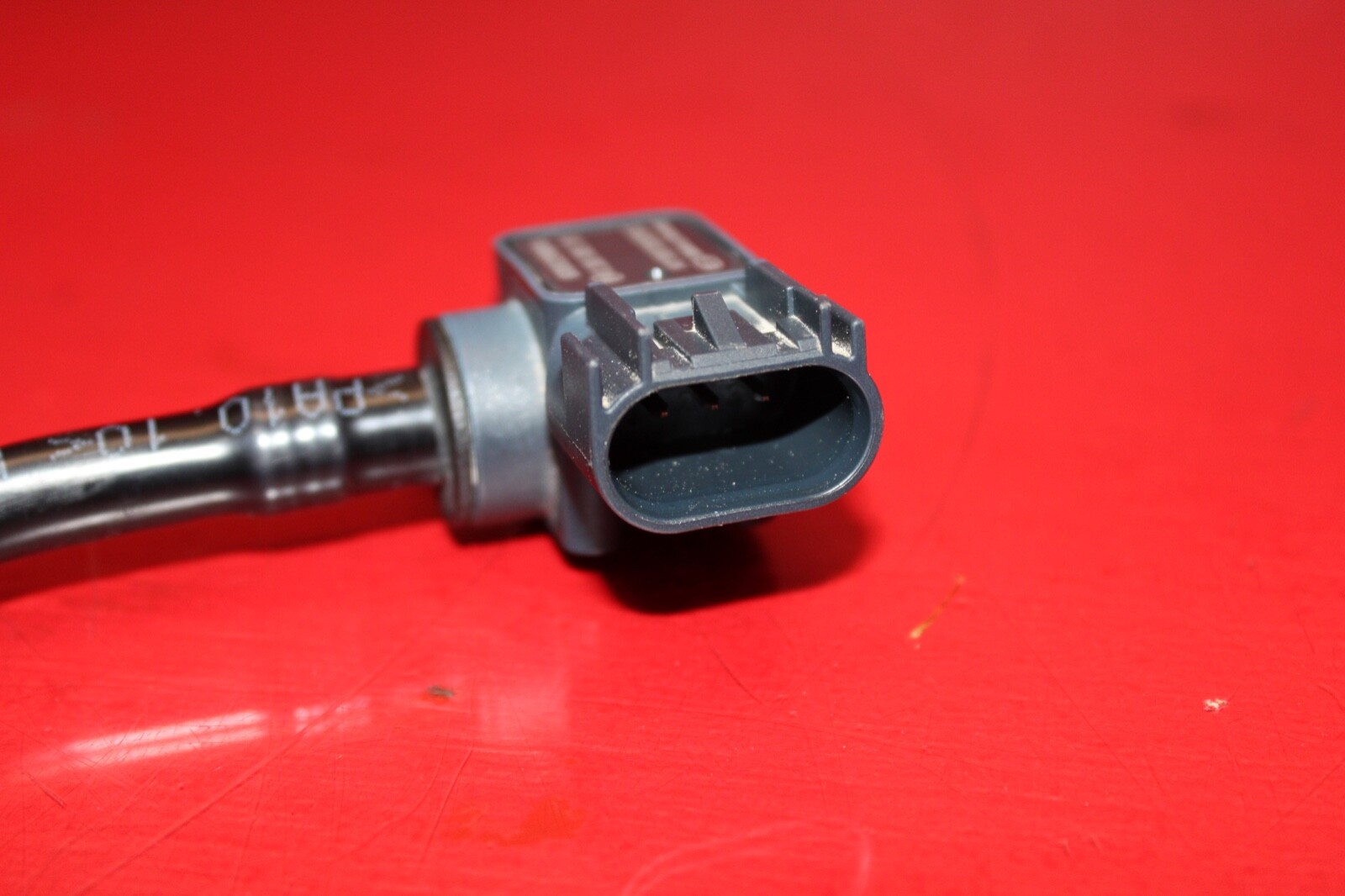 2014-2019 MASERATI GHIBLI M157 Q4 OEM BRAKE BOOSTER PRESSURE SENSOR CHECK VALVE