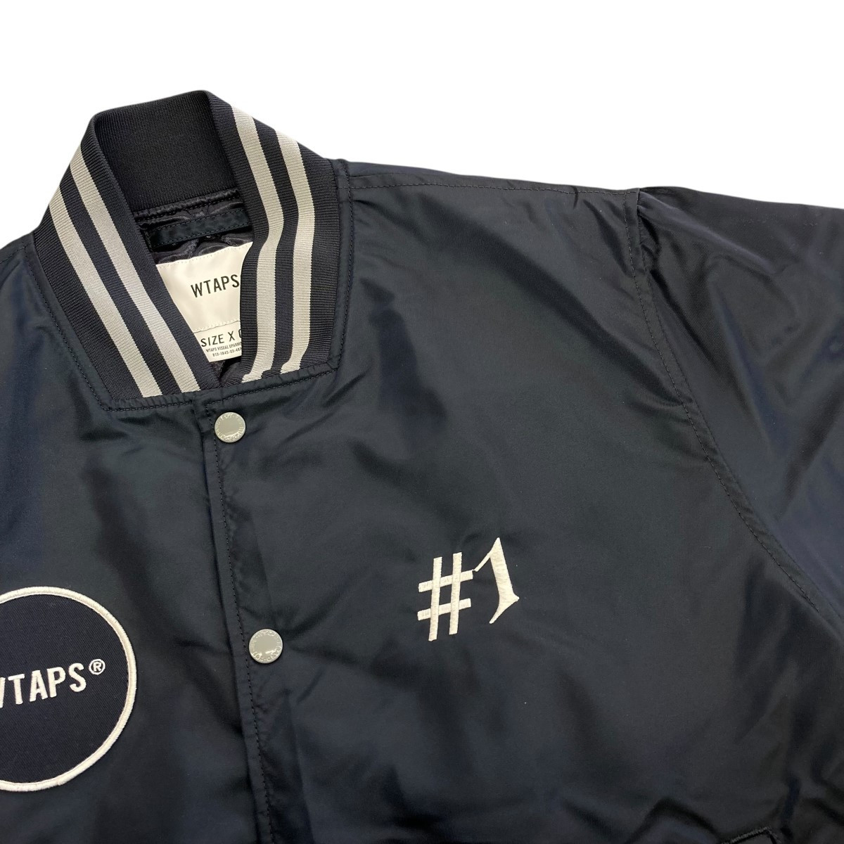 Wtaps 18Ss Bench Jacket Sukajan 181Tqdt-Jkm02 Navy Size S Wtaps 18Ss Bench Jacket Sukajan 181Tqdt-Jkm02 Navy Size S
