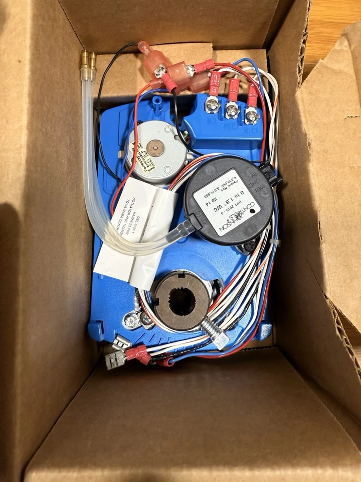 New JOHNSON CONTROLS M9104-GGA-2S / M9104GGA2S - Image 3 of 4