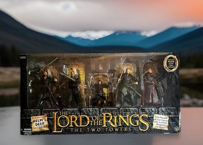 ToyBiz 2003 Lord of the Rings Two Towers Helm's Deep Battle Set Action Figures