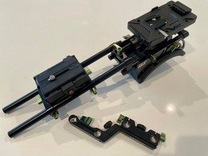 LanParte 15mm Shoulder Rig Bundle, Quick-Release Base, Tilta V-Mount Batt Plate