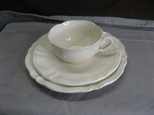 Joli 3 pièces tasse Sarreguemines couleur ivoire ancien 3 pièces années 1930