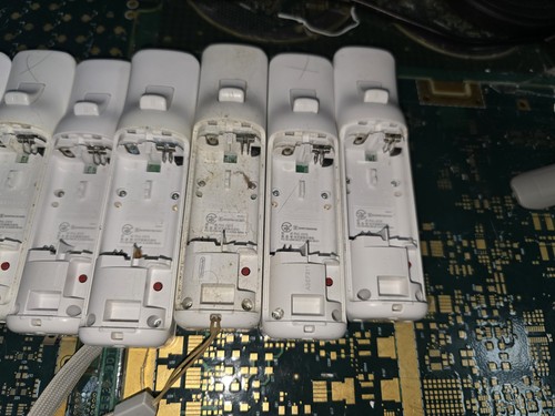 Nintendo 10-EXACT-DEFECTIVE DONOR Wii Controller CORROSION-SET #4-PARTS-READ - Picture 19 of 24