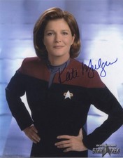 KATE MULGREW as Capt. Janeway - Star Trek: Voyager GENUINE SIGNED PHOTO