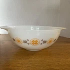 Pyrex Town & Country Cinderella Bowl 4 Quart Brown and Yellow on White Vintage