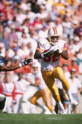 Wide receiver Alvin Harper Tampa Bay Buccaneers carries the foo 1995 Old Photo 1