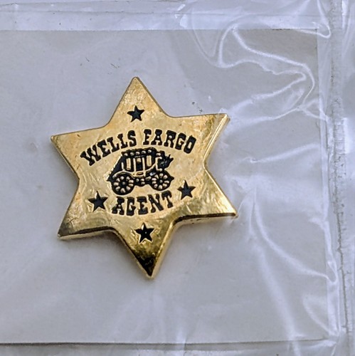 Wells Fargo Agent Anstecknadel - New Old Stock Postkutsche, Sternform - Bild 1 von 3