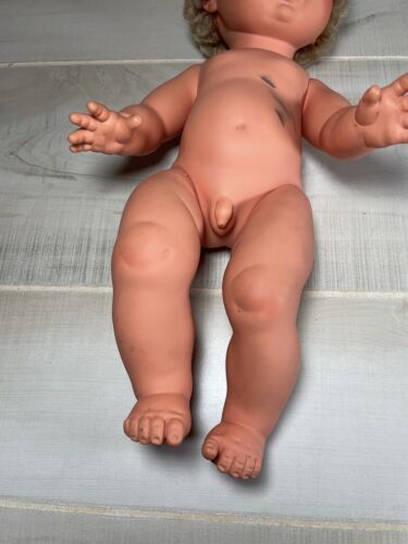 Vintage Furga Bambole Tomasino Baby Boy Anatomically Correct Blue Eyes Italy 16" - Picture 4 of 11