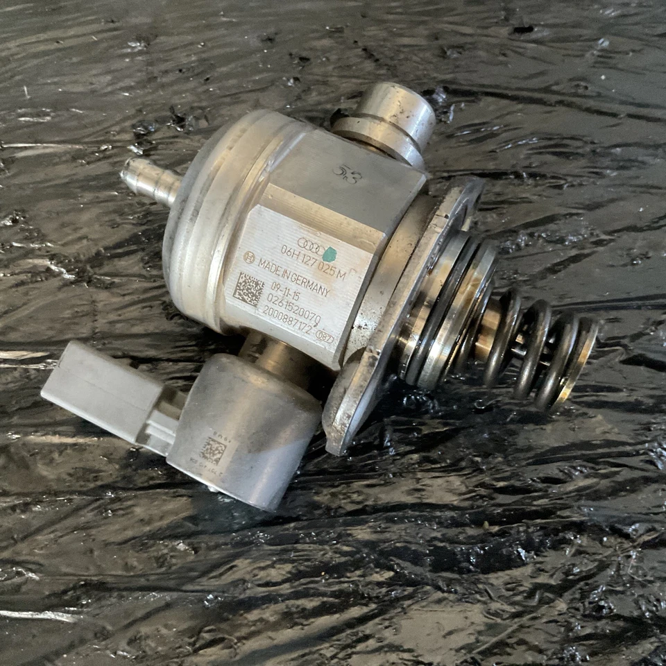 Bomba de combustible directa de alta presión 09-17 Audi TT Mk2 0261520472 Foto 4 de 4