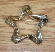 Unbranded Silver Tone Swirly Style Star Shaped Brooch / Pin  READ 
