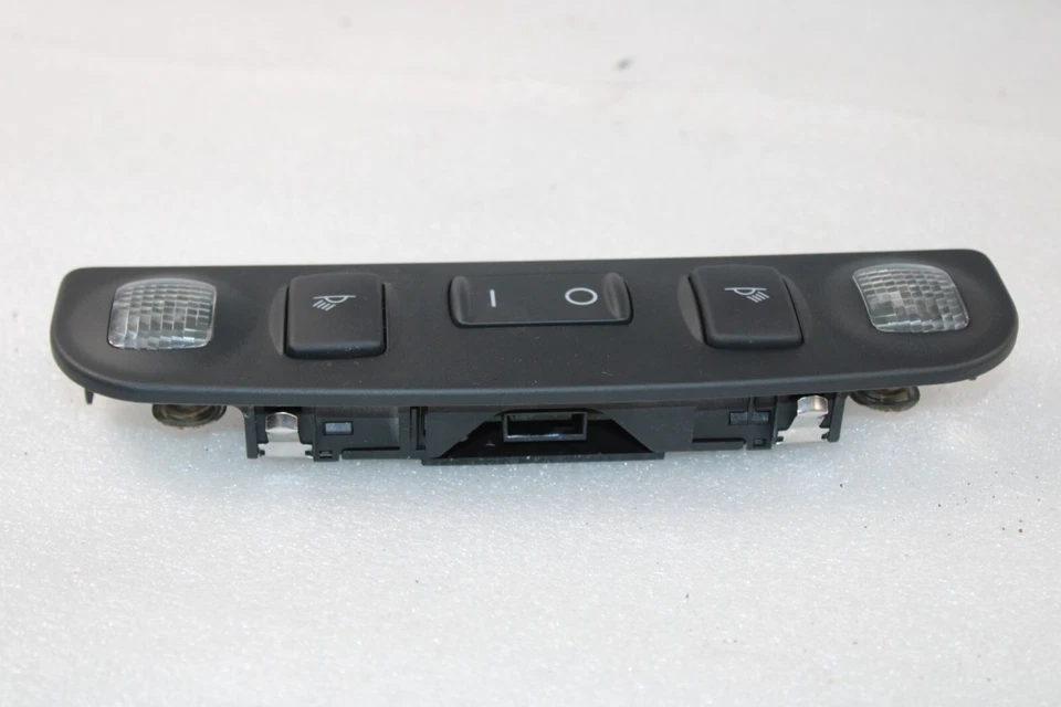 Lamborghini Gallardo, Spyder, LP550, luz interior cabina, usado, P/N 407947111 Foto 2 de 4