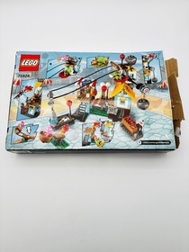 Lego Angry Bird 75824 Pig City Incomplete