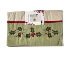 NWT Christmas Holiday Table Runner Embroidered Holly Berry Linen Blend 14" X 72"
