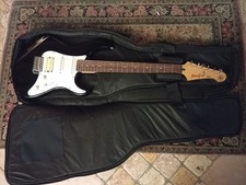 Chitarra Elettrica Yamaha Pacifica con custodia 