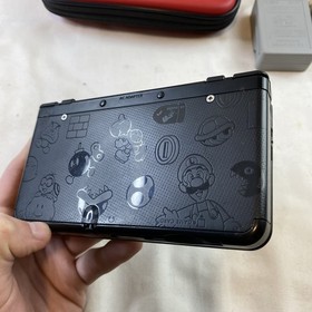 New Nintendo 3DS Mario Edition Black Friday Edition US Model W Charger Case