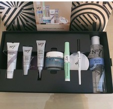 BNIB Boots No7 The Beauty Collection - 8 Piece Boxed Gift Set