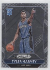 2015-16 Panini Prizm Rookies Tyler Harvey #325 7n6