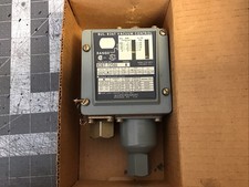 Allen-Bradley 836T-T253J Pressure Control Switch (LB29D)