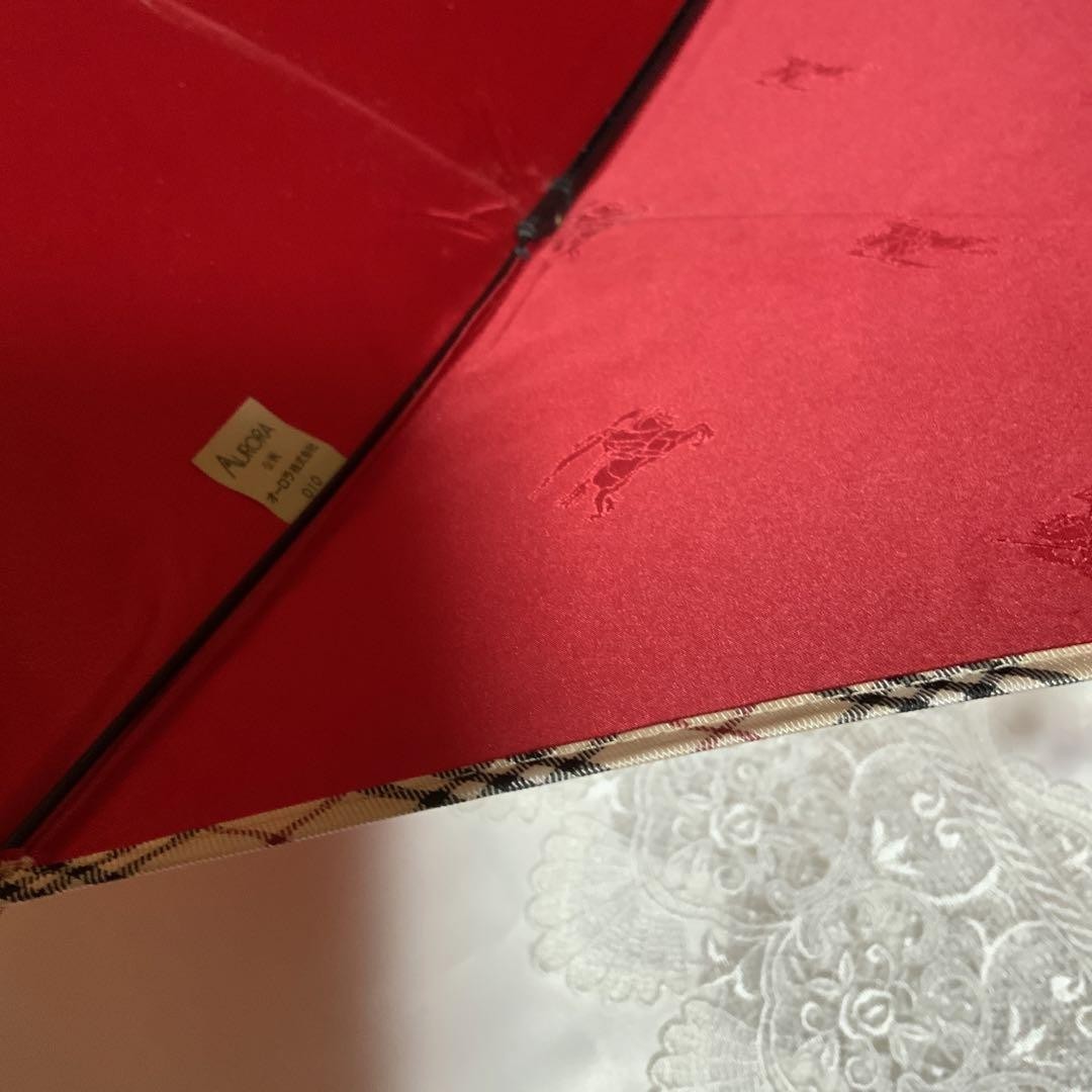 Foto 10 di 24