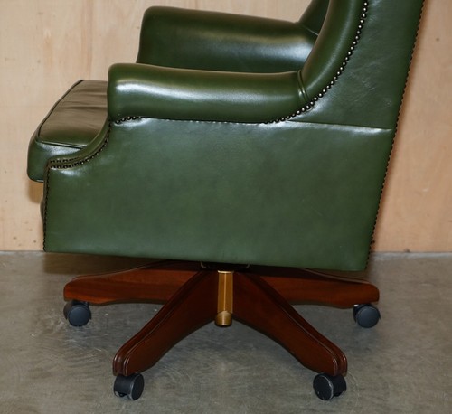 FINE GREEN LEATHER CHESTERFIELD PRESIDENTS CAPTAINS WINGBACK OFFICE SWIVEL CHAIR - Picture 15 of 17