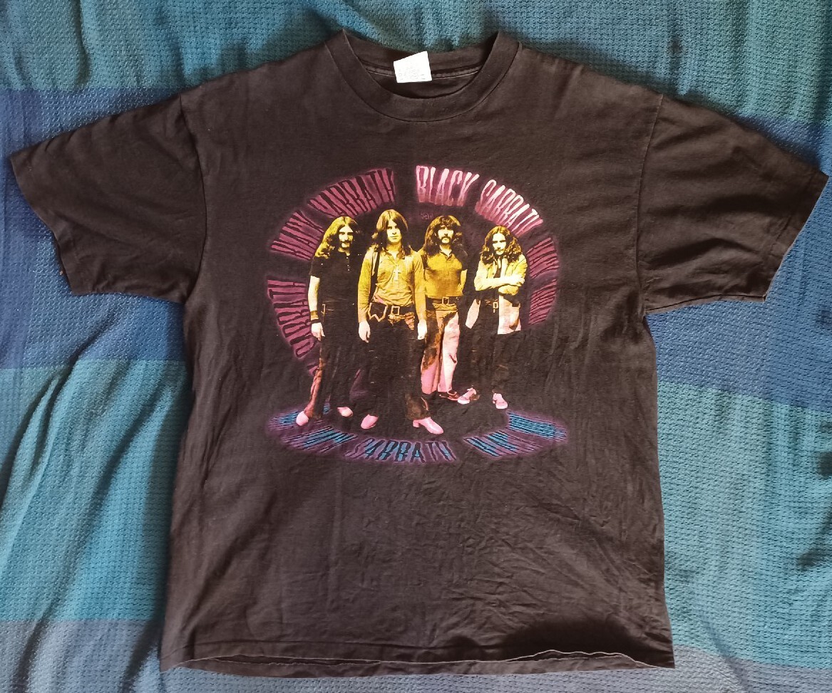 1990s Black Sabbath — Reunion (Ozzy) vintage concert t-shirt