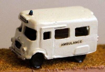 Austin LD Krankenwagen E35 unlackiert Stärke N Maßstab Langley Modelle Kit 1/148 Metall