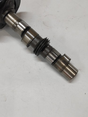 1972 Honda CB350F Camshaft and Sprocket Gear 14101-333-020 - Picture 2 of 9