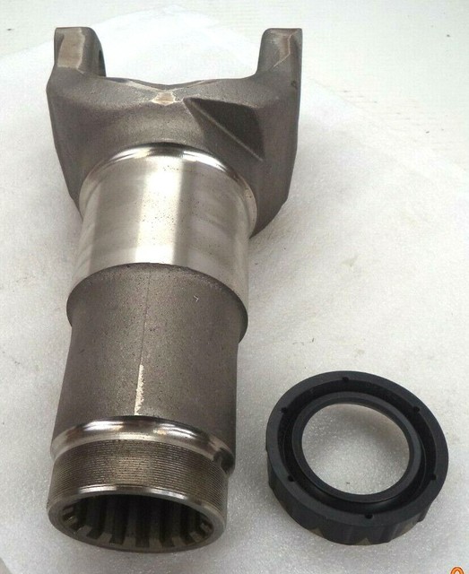 Spicer 632651kx Series 1710 Driveshaft Slip Yoke With Dust Cap for