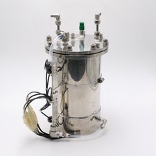 Edelstahlbehälter mit 4x Omron EE-SPX613-1