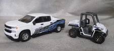 Auto World Polaris Exclusive 2020 Chevy Silverado w/Ranger EV  1:64 Rubber Tires