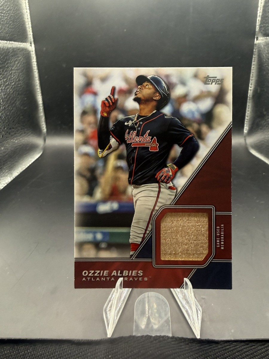 Ozzie Albies 2026 Topps Series 1 #MLM-OA Relic Card Game Used Bat 
