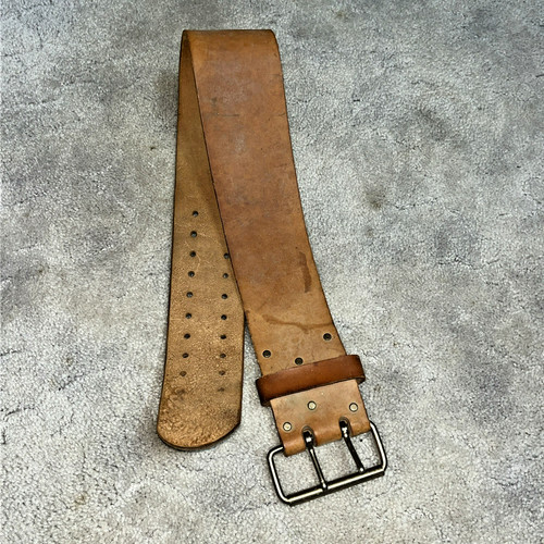 Altus Leather Weightlifting Belt Mens Medium Brown Double Prong 28 - 34