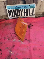 Passenger Corner Park Light Side Marker Fits 02-05 VUE  