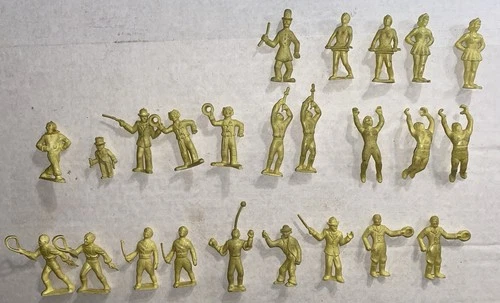 1952 Marx Super Circus Play Set Figures-24 Pieces