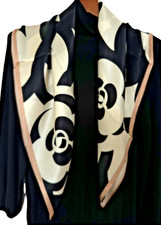 35"x35"B/W Camellia Print Pure Mulberry Satin Silk 14momme Scarf 88x88cm6-7
