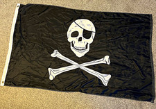Black Pirate Flag Jolly Roger Skull Crossbones Decorative Flag w/ Grommets