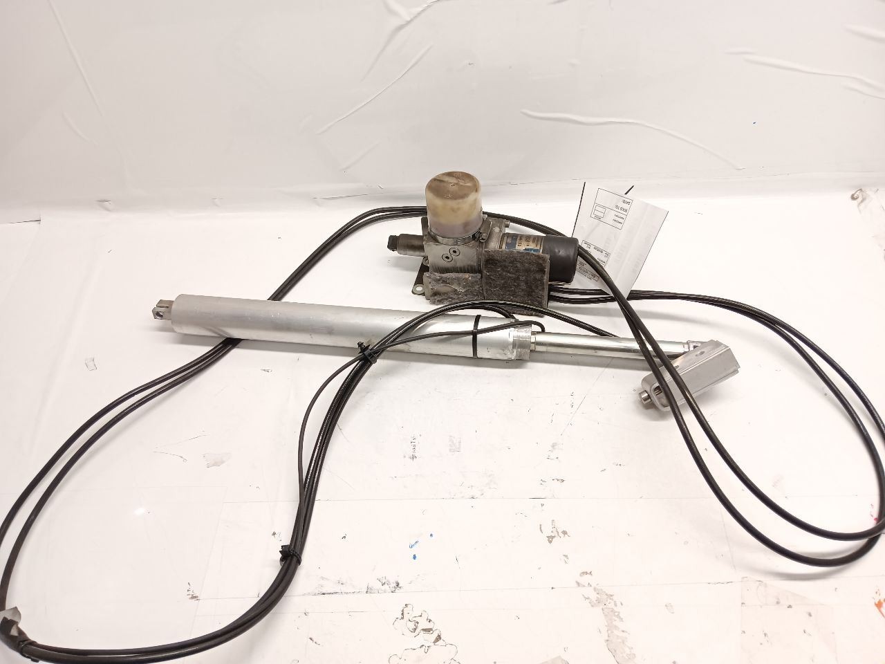 04-16 Rolls Royce Phantom Trunk Strut Shock Hydraulic Motor Closing Pump 