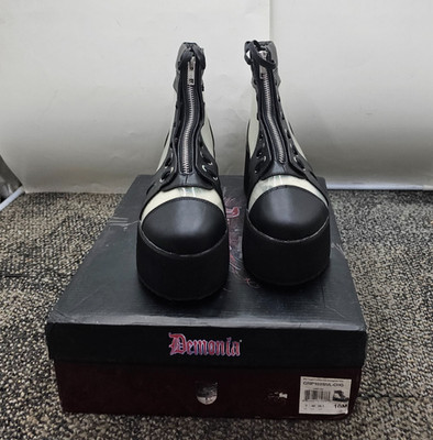 Demonia Boots Womens 10 Platform Holographic Whimsigoth Witch Punk Rave GRIP-102