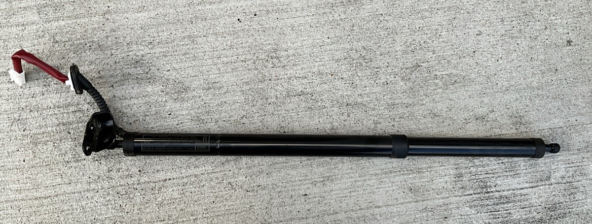 Mazda CX5 2019 power door tailgate rear trunk pull down strut