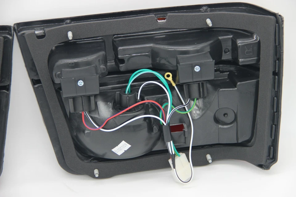 适用于铃木 Forsa / 雪佛兰 Sprint 尾灯套装 LH/RH — 第 3/4 张图片