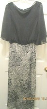 SALE!! Beautiful St. John Black Label Black and Silver Maxi Dress sz 8