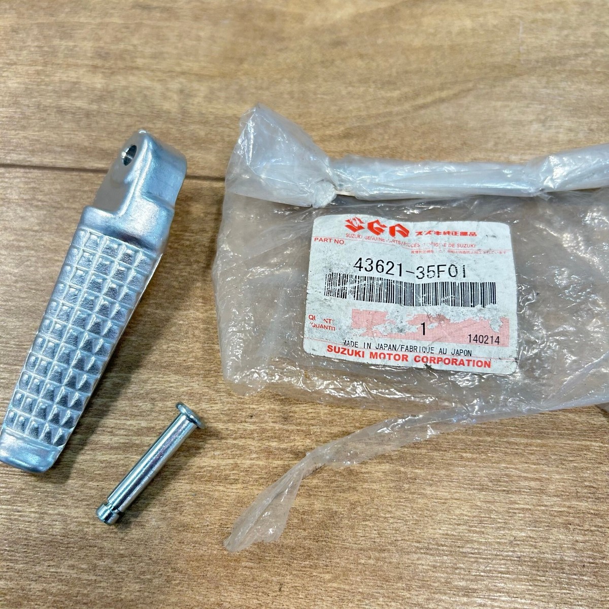 テレビ Suzuki Sv650 Gsf600 Pillion Foot Bar 43621-35f01 for sale online