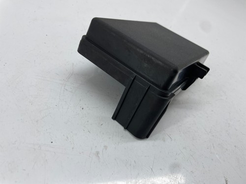SUZUKI ALTO MK5 EXTERNAL INNER WING FUSE BOX LID COVER 36717-68K10 09-2014๐ - Picture 4 of 12